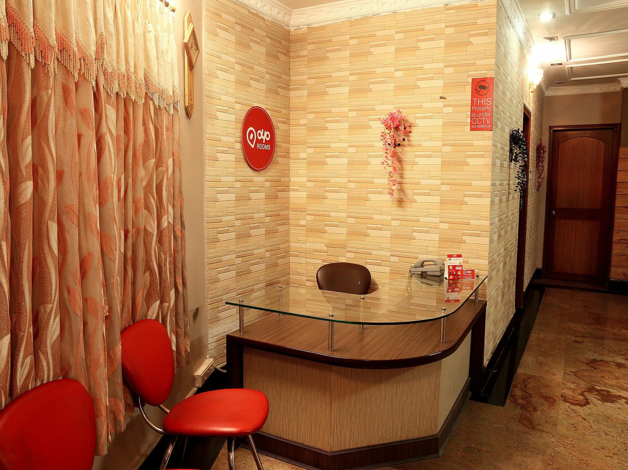 Oyo 2510 Near Camac Street Hotel Calcutta Exterior foto