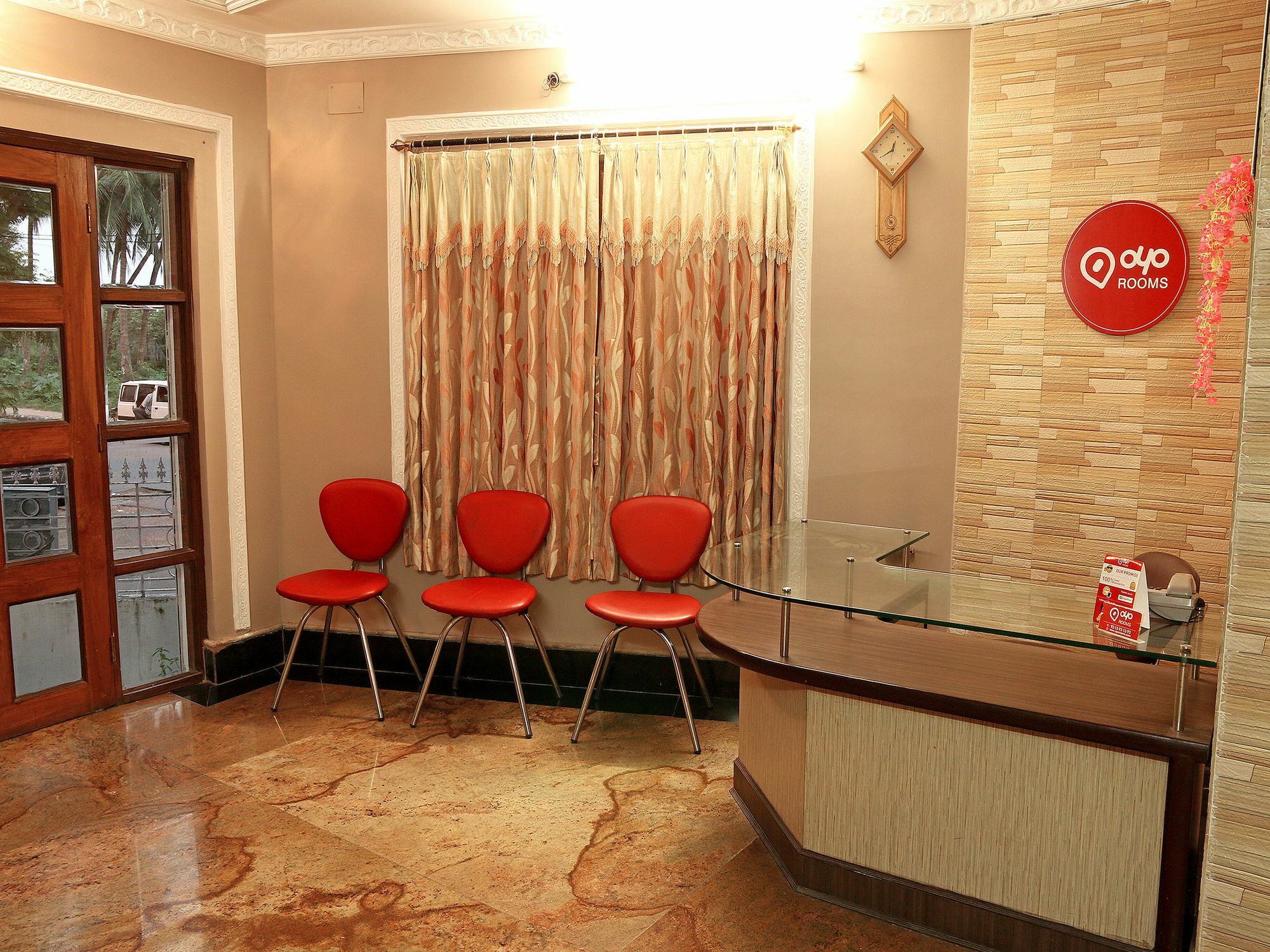 Oyo 2510 Near Camac Street Hotel Calcutta Exterior foto