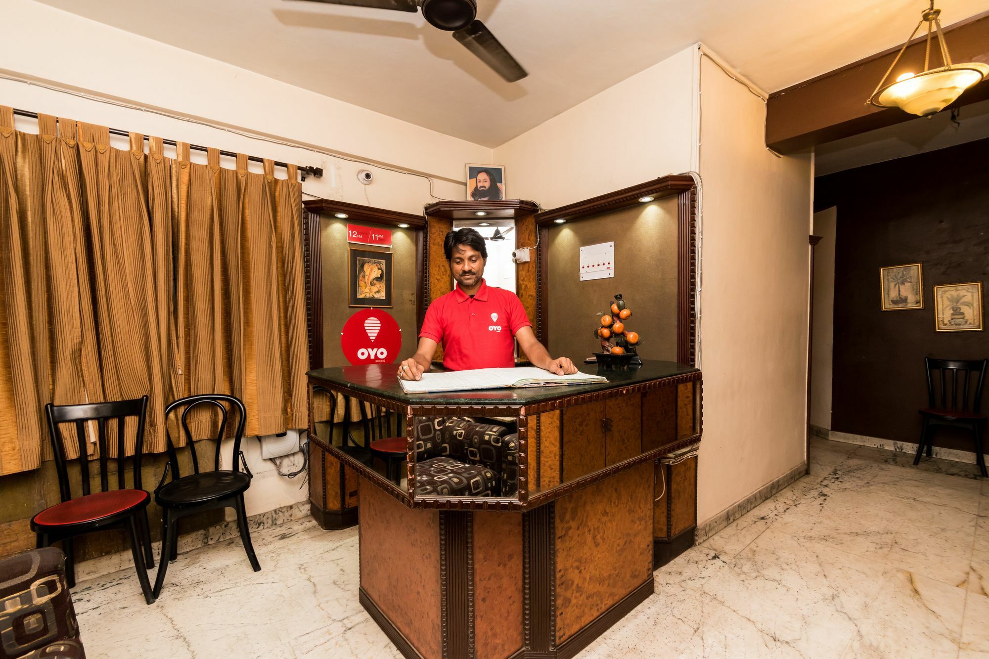 Oyo 2510 Near Camac Street Hotel Calcutta Exterior foto