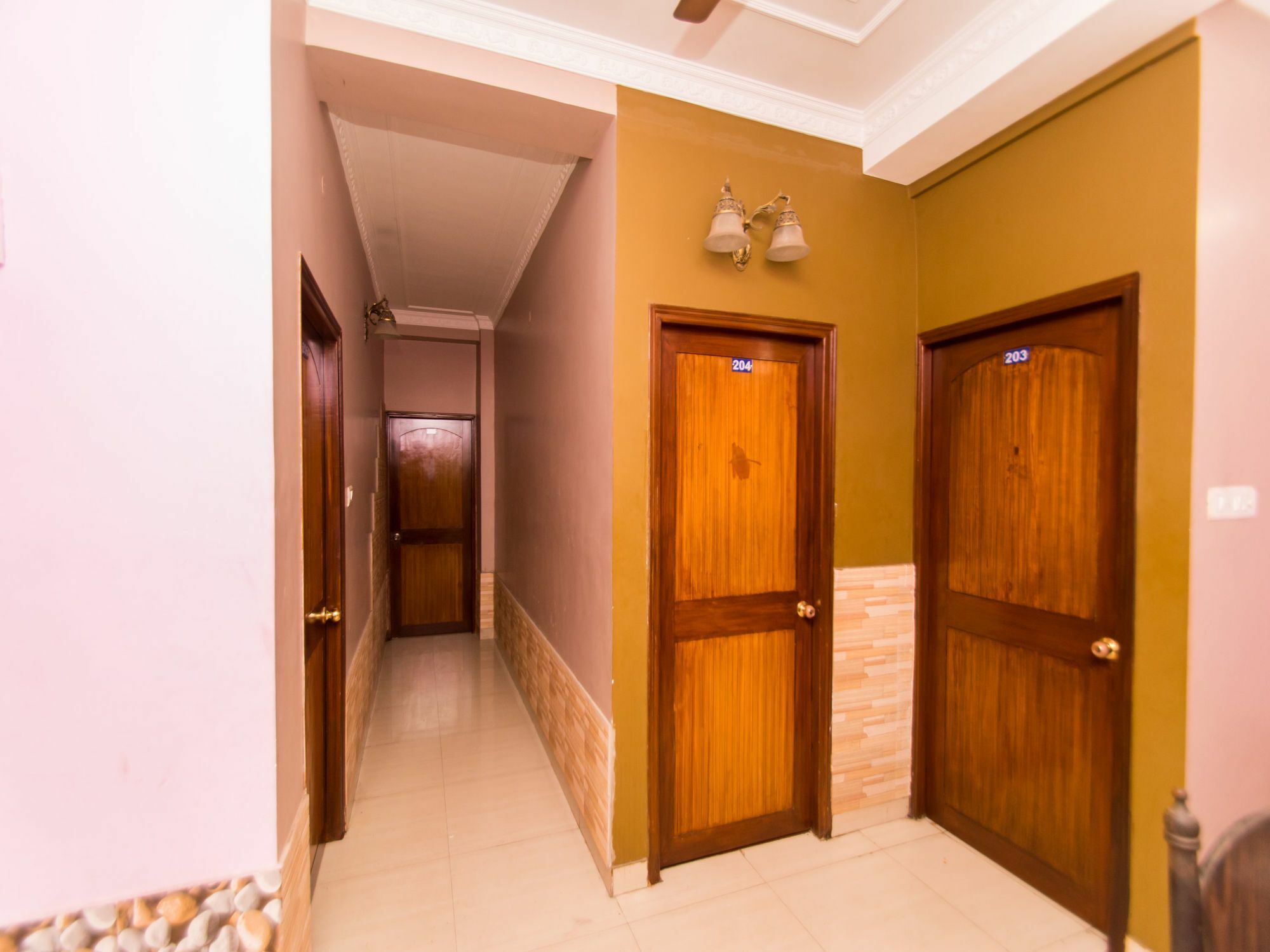 Oyo 2510 Near Camac Street Hotel Calcutta Exterior foto