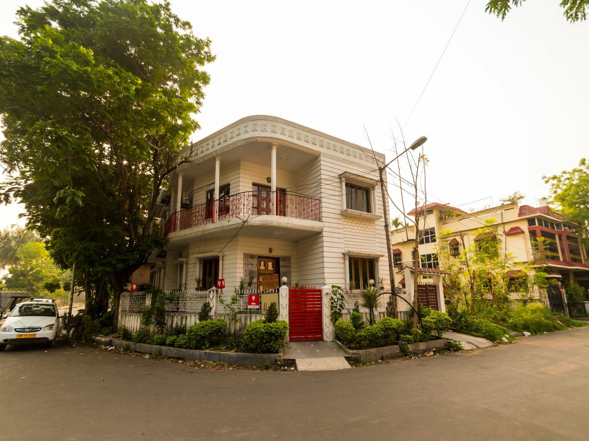 Oyo 2510 Near Camac Street Hotel Calcutta Exterior foto
