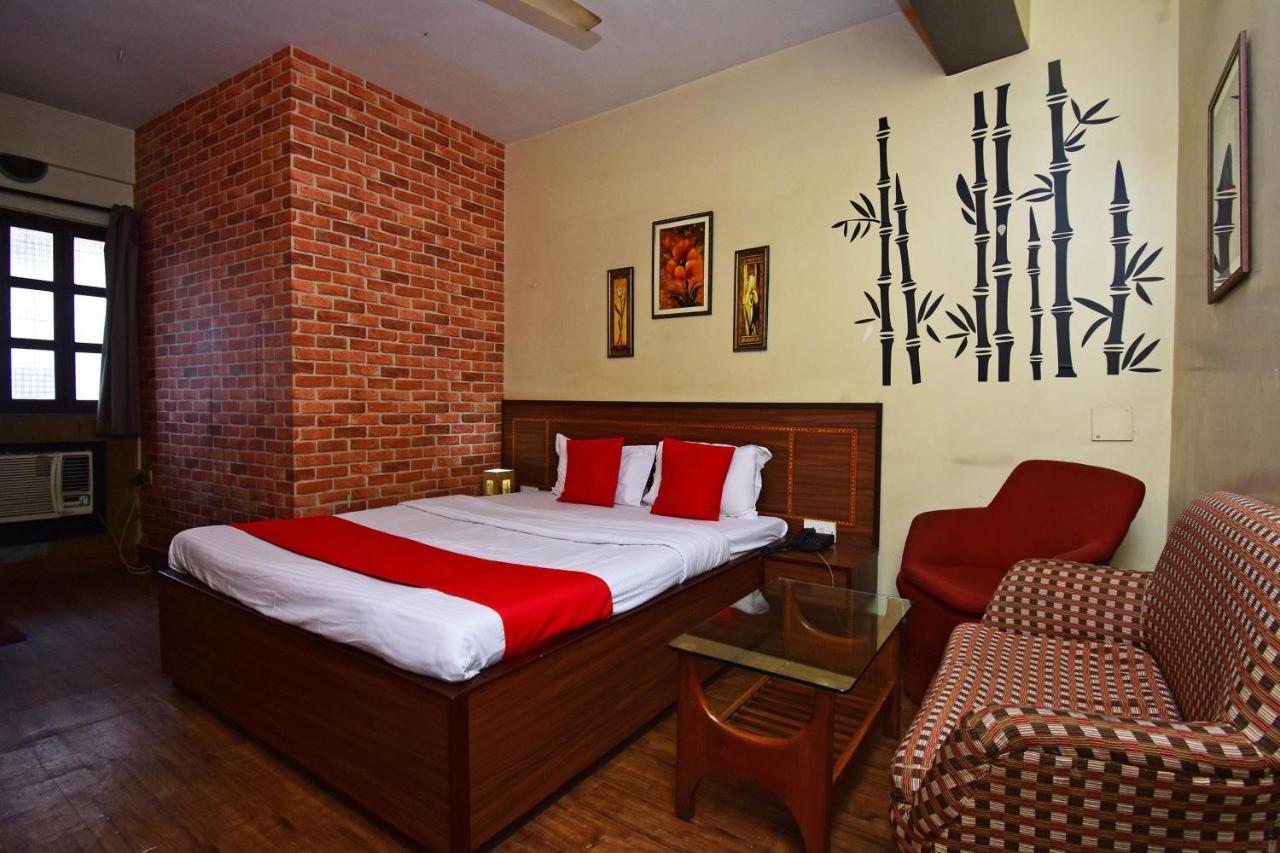 Oyo 2510 Near Camac Street Hotel Calcutta Exterior foto